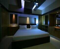 Hotel Black Beach Resort