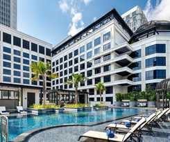 Grand Park City Hall