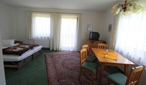 Pension Hubertushof Beim Romerbad