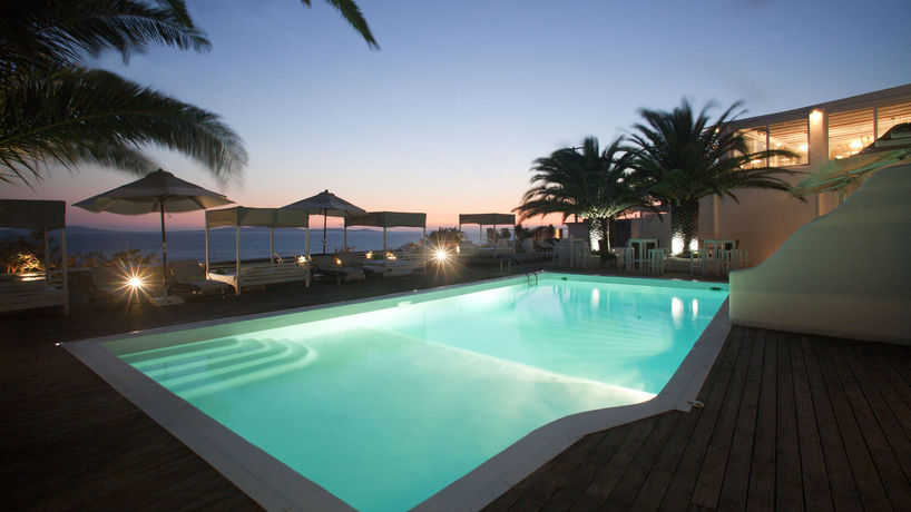 Suntouch Suites by Checkin