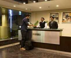 Hotel Softel Plaza