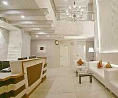 Diamond Plaza