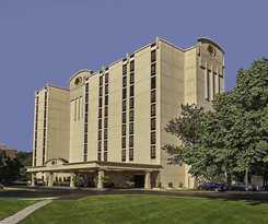 Hotel DoubleTree by Hilton Philadelphia Airport