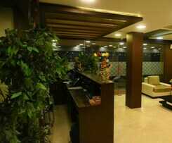 Hotel Greens Gate