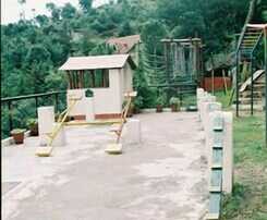 Hotel Woodsvilla Residency