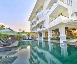 Central Suite Residence