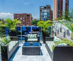 Hotel Laureles Plaza