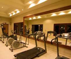 Hotel Kanok Buri Resort