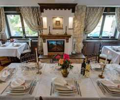 Hotel Casa Din Bran - Inn Center