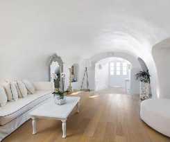 Hotel Katikies Kirini Santorini - The Leading Hotels Of The World