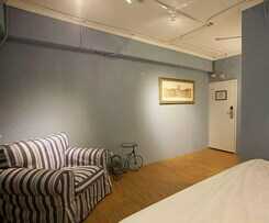 Hostel mr. lobster’s secret den design