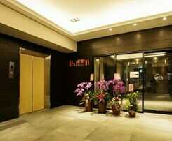 Hotel New Queen 2