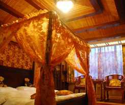 Hostel Mount Emei Teddy Bear