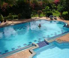 Longuinhos Beach Resort