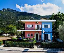 Apartamentos Tsertos Apartments