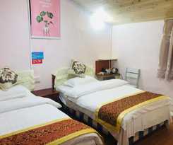  Langzhong Ancient Town Qinyou Inn