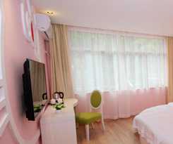  Huangshan Castle In The Sky Hotel