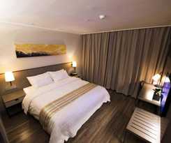 Hotel Home Inn Plus Beijing Chaoyangmen Beixiaojie