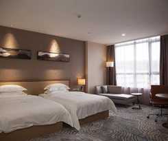 Hotel Qianhai Holiday