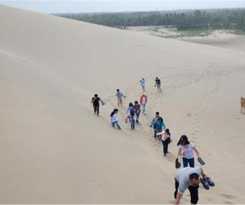  Dunhuang Mustang Car Camp