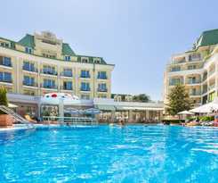 Hotel Romance and Family Suites