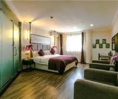 Blooming Hotel