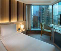 The Royal Pacific and Towers