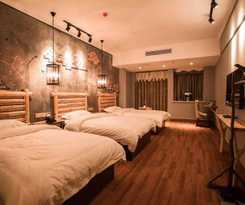 Zhangjiajie Interval Time Travel Inn