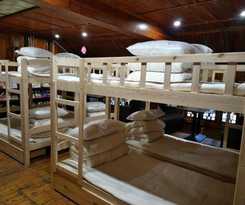  Bathe Under Moon Light Homestay