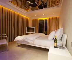 Venn Boutique Hotel