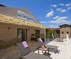 Montana Hotel