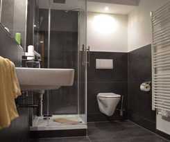  Sl'otel - Budget