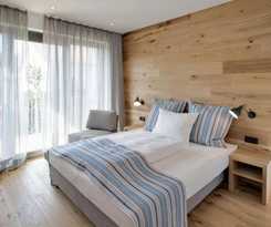  Hotel M120