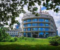 Hotel Mayak - Om Building