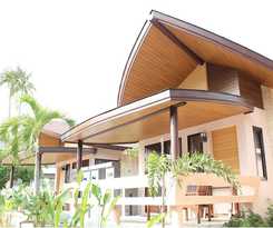 Hotel Weekender Resort