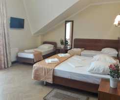 Hotel Avghust Guest House