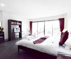 Hotel Dengs Kamala Resort