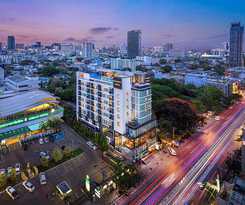 The Residence On Thonglor By Uhg