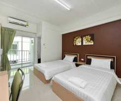 B32 Apartment