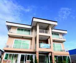 Laksasuk House