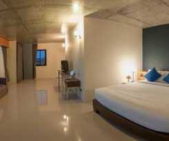 Hotel The Sixteenth Naiyang Beach