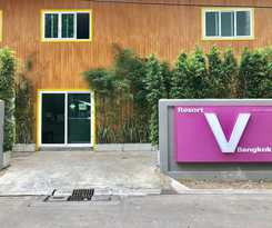 Resort V - Mrt Huai Khwang