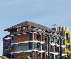 The All 24 Luxury Residence