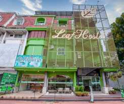  OYO 928 Leaf Hostel
