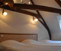 Hotel Le Relais Du Morvan