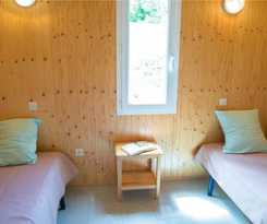 Camping Village De G&icirc;tes Des Chalets Du Du Golf