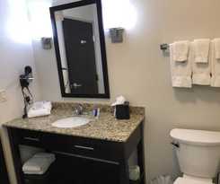 Sleep Inn and Suites Lincoln University Area