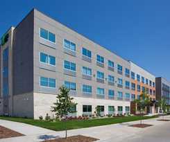 Holiday Inn Express and Suites Des Moines Downtown, An Ihg