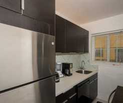 Courtyard Two-bedroom Apartments By Royal Stays