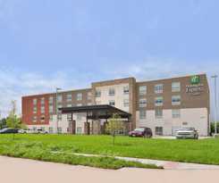 Holiday Inn Express and Suites Omaha Airport, An Ihg